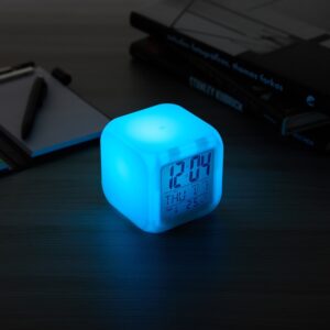 Relógio digital LED com despertador - Imagem 4